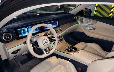 Mercedes-Benz E-Класс, 2018 год, 5 200 000 рублей, 12 фотография