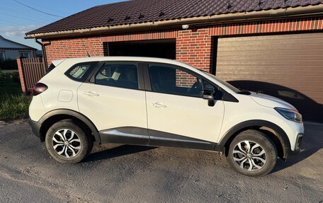 Renault Kaptur I рестайлинг, 2019 год, 999 000 рублей, 6 фотография