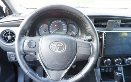 Toyota Corolla, 2018 год, 1 690 000 рублей, 2 фотография