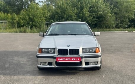 BMW 3 серия, 1992 год, 440 000 рублей, 2 фотография