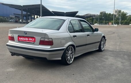 BMW 3 серия, 1992 год, 440 000 рублей, 7 фотография