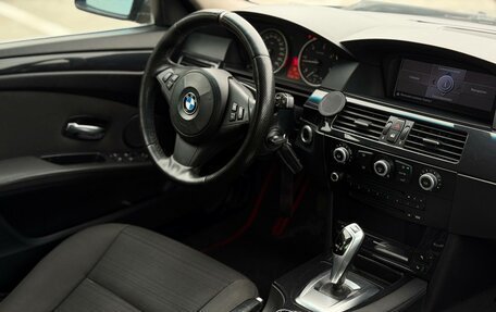 BMW 5 серия, 2008 год, 950 000 рублей, 10 фотография