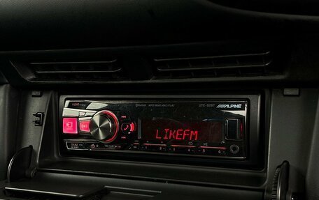 Honda S2000 I рестайлинг, 2002 год, 2 595 700 рублей, 17 фотография