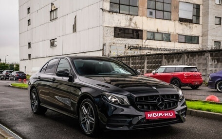 Mercedes-Benz E-Класс, 2019 год, 3 999 000 рублей, 6 фотография