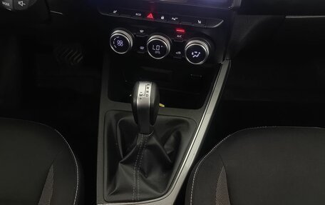 Renault Arkana I, 2019 год, 1 570 000 рублей, 14 фотография