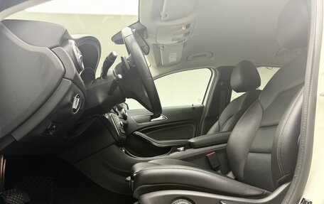Mercedes-Benz GLA, 2016 год, 1 924 000 рублей, 8 фотография