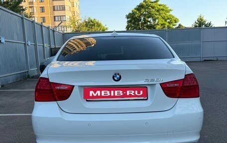 BMW 3 серия, 2011 год, 1 370 000 рублей, 7 фотография
