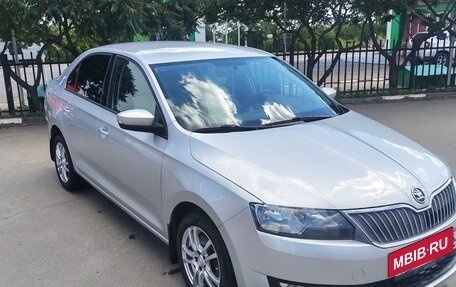 Skoda Rapid I, 2018 год, 1 300 000 рублей, 5 фотография