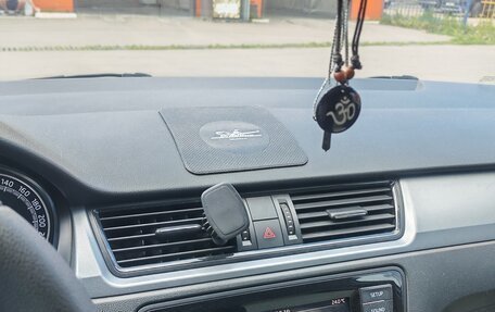 Skoda Rapid I, 2018 год, 1 300 000 рублей, 10 фотография
