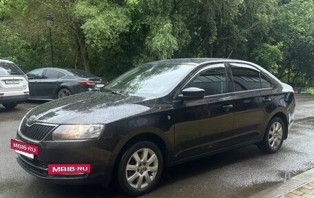 Skoda Rapid I, 2014 год, 800 000 рублей, 10 фотография