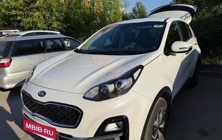 KIA Sportage IV рестайлинг, 2018 год, 1 850 000 рублей, 2 фотография