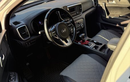 KIA Sportage IV рестайлинг, 2018 год, 1 850 000 рублей, 6 фотография