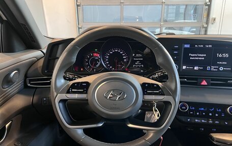 Hyundai Elantra, 2021 год, 2 060 000 рублей, 10 фотография