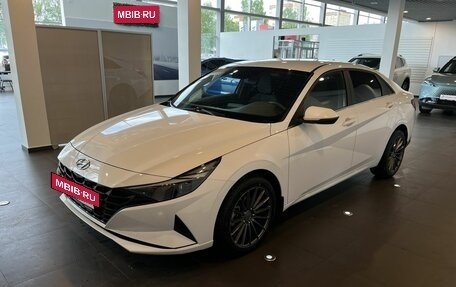 Hyundai Elantra, 2021 год, 2 060 000 рублей, 7 фотография