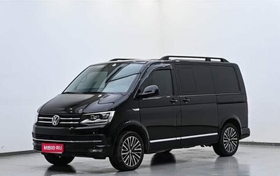 Volkswagen Multivan T6 рестайлинг, 2019 год, 6 905 000 рублей, 1 фотография
