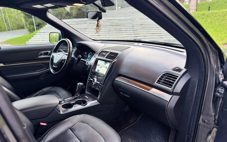Ford Explorer VI, 2018 год, 2 480 000 рублей, 28 фотография