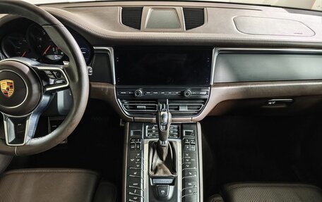 Porsche Macan I рестайлинг, 2019 год, 5 255 000 рублей, 14 фотография
