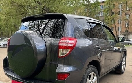 Toyota RAV4, 2011 год, 1 650 000 рублей, 5 фотография