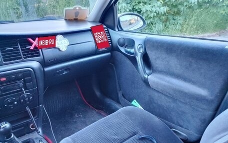 Opel Vectra B рестайлинг, 2001 год, 140 000 рублей, 4 фотография