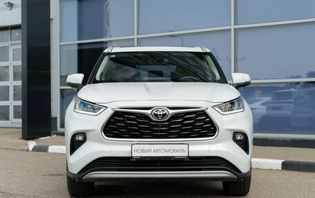 Toyota Highlander, 2026 год, 5 500 000 рублей, 2 фотография