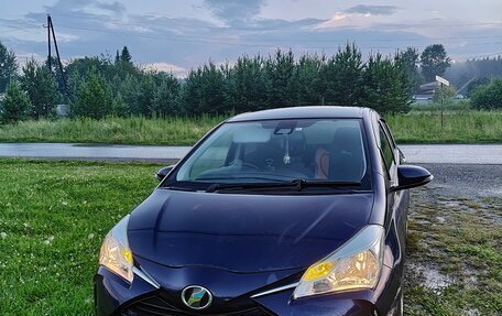 Toyota Vitz, 2018 год, 1 350 000 рублей, 1 фотография