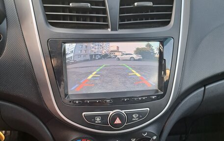 Hyundai Solaris II рестайлинг, 2014 год, 850 000 рублей, 6 фотография