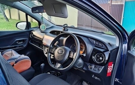 Toyota Vitz, 2018 год, 1 350 000 рублей, 5 фотография