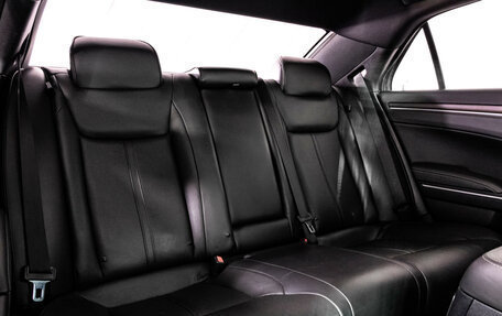 Chrysler 300C II, 2012 год, 1 399 000 рублей, 29 фотография