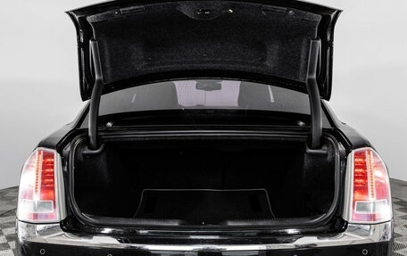 Chrysler 300C II, 2012 год, 1 399 000 рублей, 33 фотография