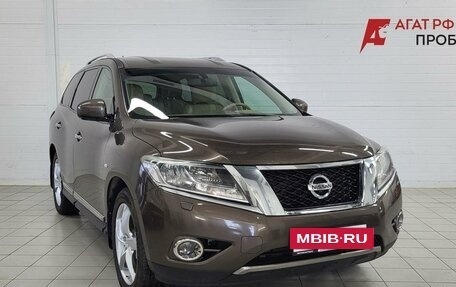 Nissan Pathfinder, 2014 год, 1 820 000 рублей, 3 фотография