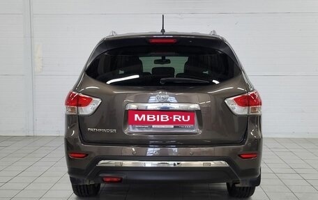 Nissan Pathfinder, 2014 год, 1 820 000 рублей, 7 фотография