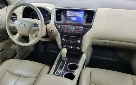 Nissan Pathfinder, 2014 год, 1 820 000 рублей, 16 фотография