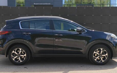 KIA Sportage IV рестайлинг, 2020 год, 2 450 000 рублей, 5 фотография