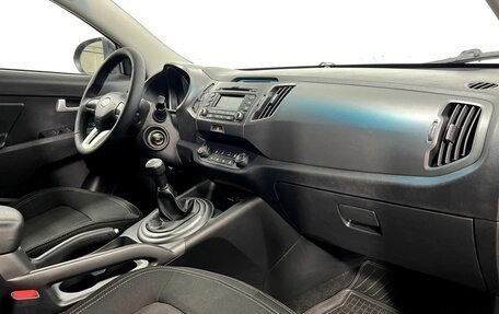 KIA Sportage III, 2012 год, 1 075 000 рублей, 12 фотография
