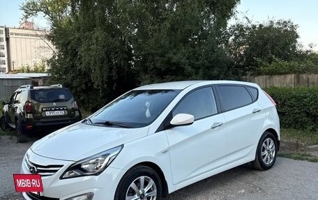 Hyundai Solaris II рестайлинг, 2015 год, 950 000 рублей, 6 фотография