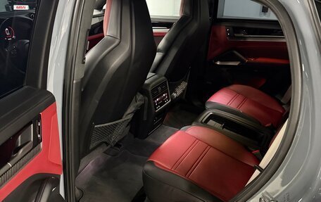 Porsche Cayenne III, 2023 год, 23 500 000 рублей, 13 фотография