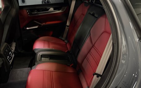 Porsche Cayenne III, 2023 год, 23 500 000 рублей, 14 фотография