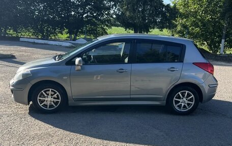 Nissan Tiida, 2010 год, 680 000 рублей, 2 фотография