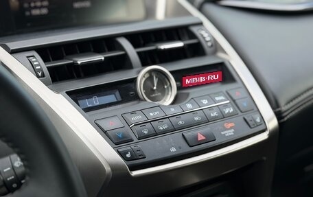 Lexus NX I, 2015 год, 2 600 000 рублей, 17 фотография