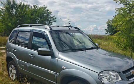Chevrolet Niva I рестайлинг, 2015 год, 620 000 рублей, 8 фотография