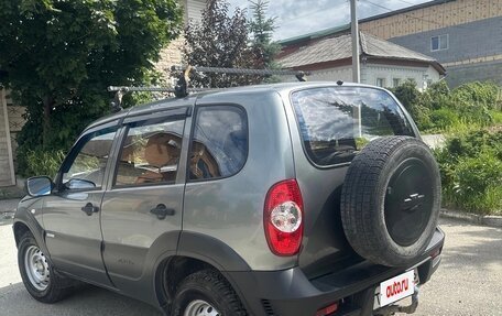 Chevrolet Niva I рестайлинг, 2011 год, 600 000 рублей, 7 фотография