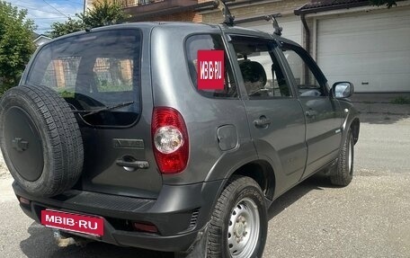 Chevrolet Niva I рестайлинг, 2011 год, 600 000 рублей, 6 фотография