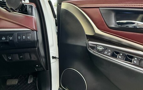 Toyota Harrier, 2017 год, 2 999 999 рублей, 11 фотография