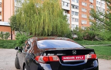 Honda Accord VIII рестайлинг, 2008 год, 1 000 000 рублей, 2 фотография