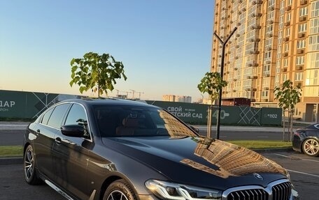 BMW 5 серия, 2020 год, 4 750 000 рублей, 2 фотография