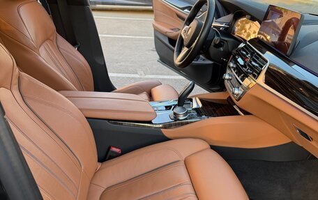 BMW 5 серия, 2020 год, 4 750 000 рублей, 14 фотография