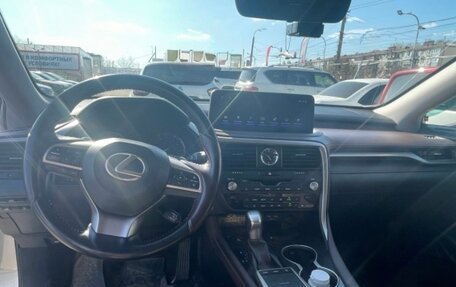 Lexus RX IV рестайлинг, 2019 год, 4 220 000 рублей, 10 фотография