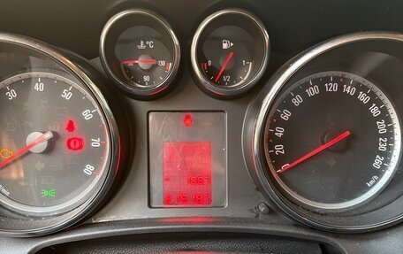 Opel Astra J, 2013 год, 750 000 рублей, 9 фотография