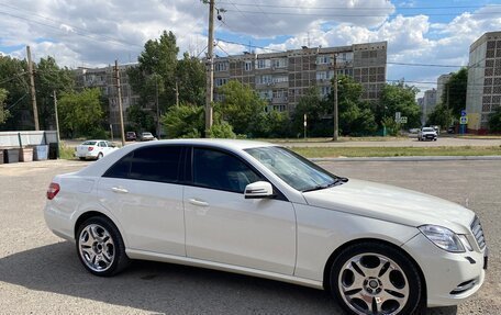 Mercedes-Benz E-Класс, 2010 год, 1 700 000 рублей, 6 фотография