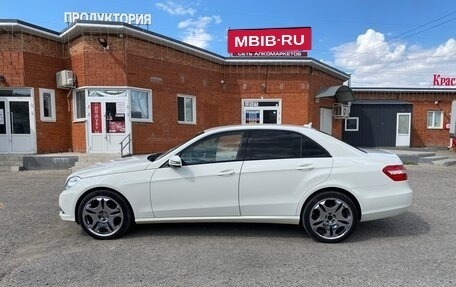 Mercedes-Benz E-Класс, 2010 год, 1 700 000 рублей, 8 фотография